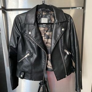 Mint condition Vera Moda faux leather jacket